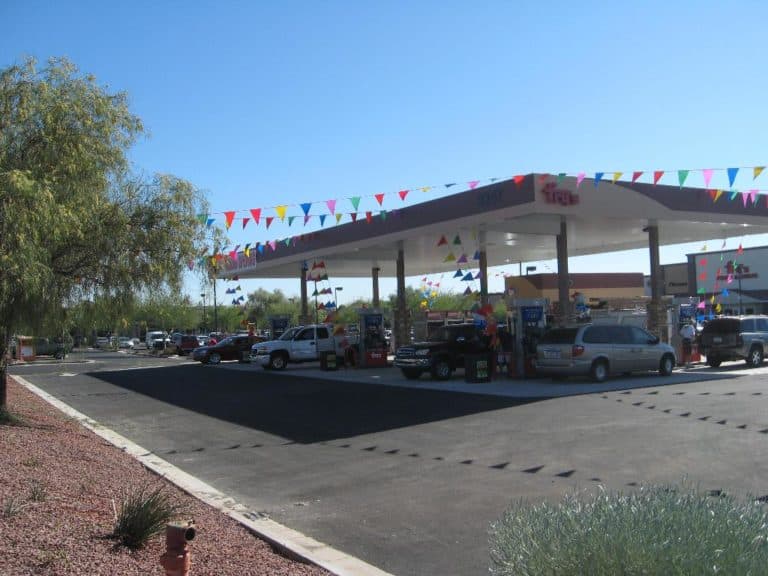 Fry's Fuel Center 114 SEG